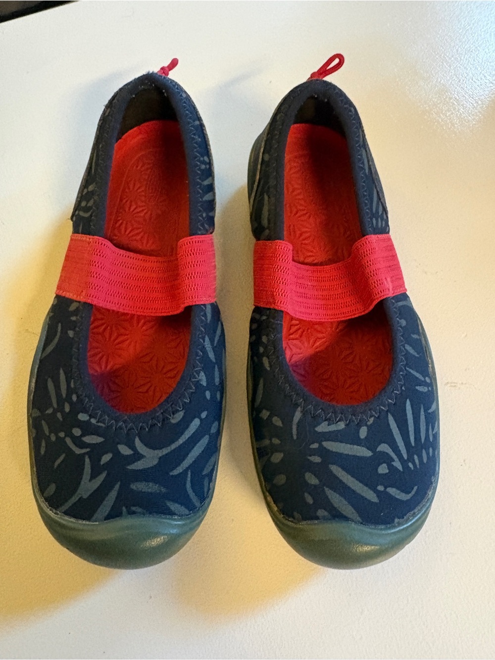 Kids Keen Navy and Red Slip-On Mary Jane Shoes